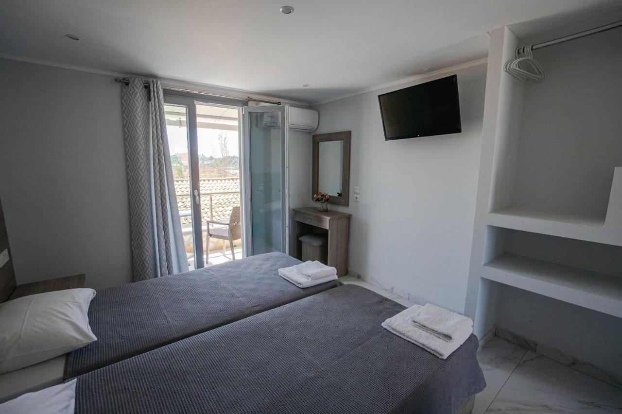 Golden Dolphin Studios&apartments Alykes (Zakynthos)